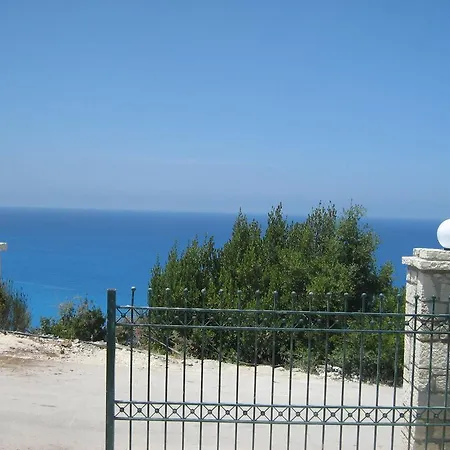 Milia Áyios Nikítas