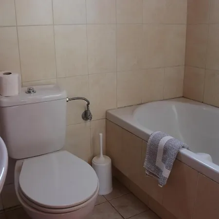 Milia * Agios Nikitas