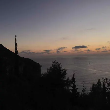 Milia * Agios Nikitas