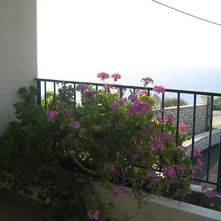 Milia Apartment Agios Nikitas